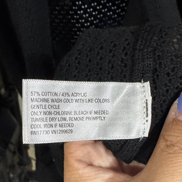 Size Medium Women’s Knox Rose Black Open-Front Cardigan - Picture 5 of 5